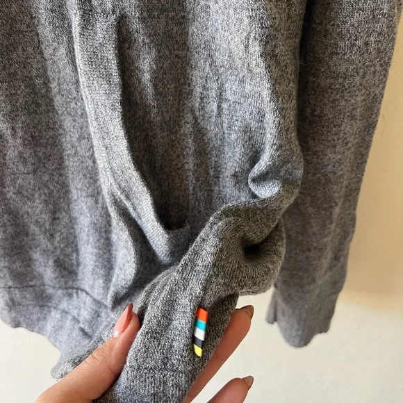 Smartwool Charcoal Hooded Sweatshirt‎ - Picture 3 of 5